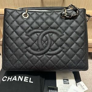 - SOLD - 💯Authentic Chanel Grand Shopping Tote - GST black Caviar SHW